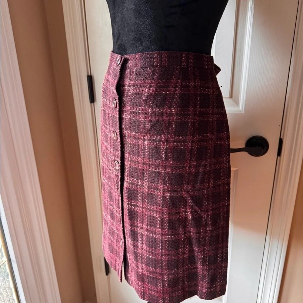 Jones Wear Plaid Tweed Button-Front Skirt